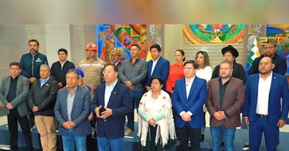 Arce se despide del poder con duras críticas a Evo Morales y declara herido de muerte al proceso de cambio Arce se despide del poder con duras críticas a Evo Morales y declara herido de muerte al proceso de cambio