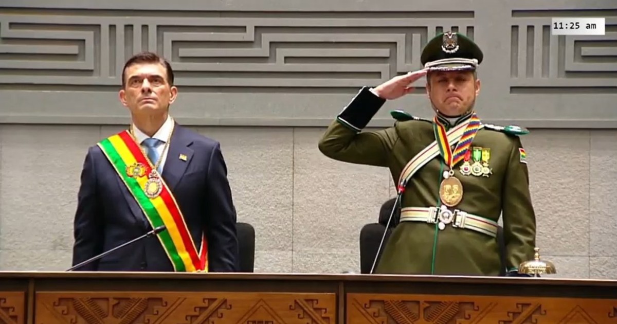 Rodrigo Paz Jura por Dios Familia y Patria al Asumir la Presidencia Constitucional de Bolivia