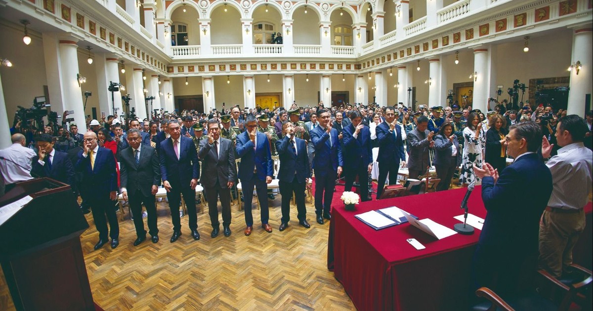 Paz impulsa gabinete técnico ante crisis boliviana Paz impulsa gabinete técnico ante crisis boliviana