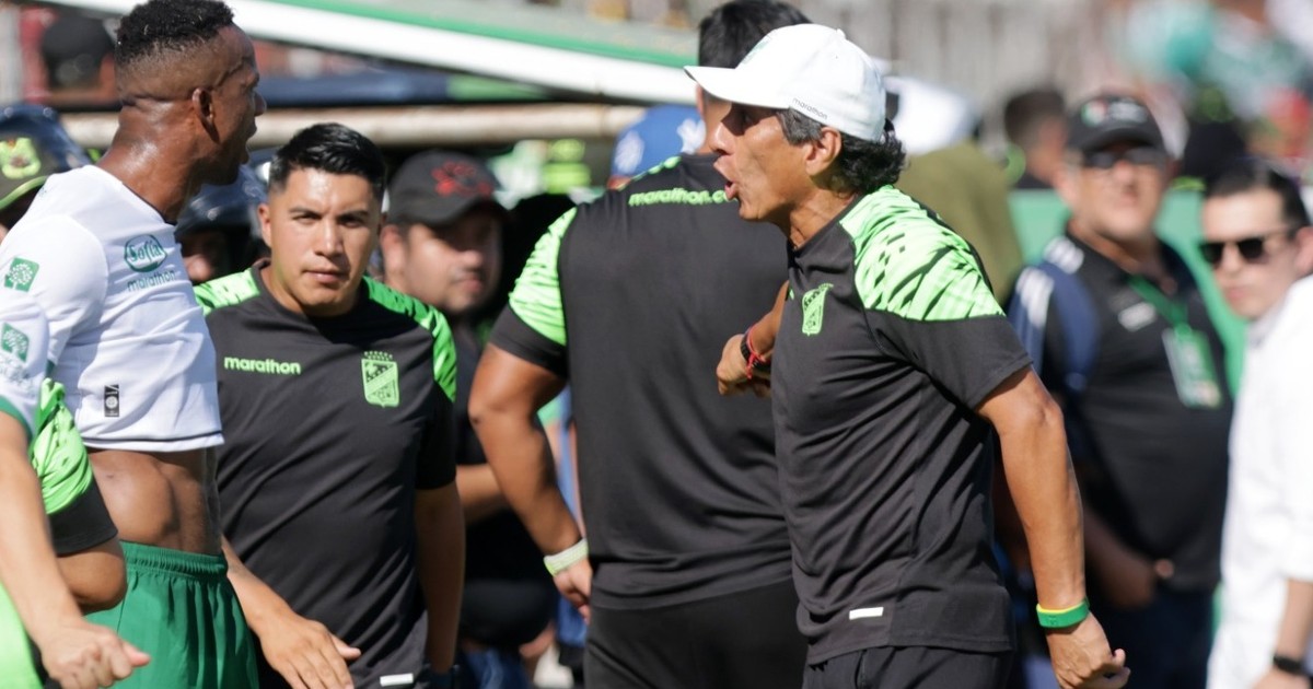 Peña y Chalá entrenan y apuntan a la Copa Bolivia