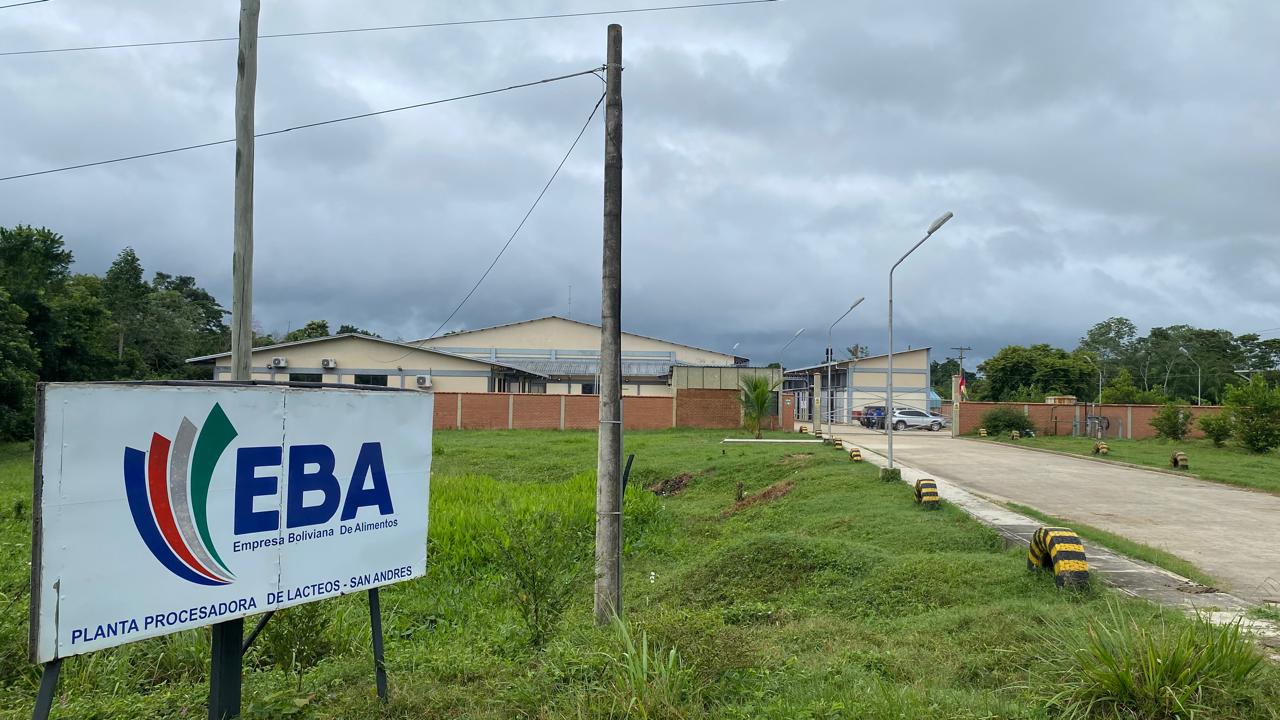 Tarija: 5 procesadoras lácteas estatales paralizan producción