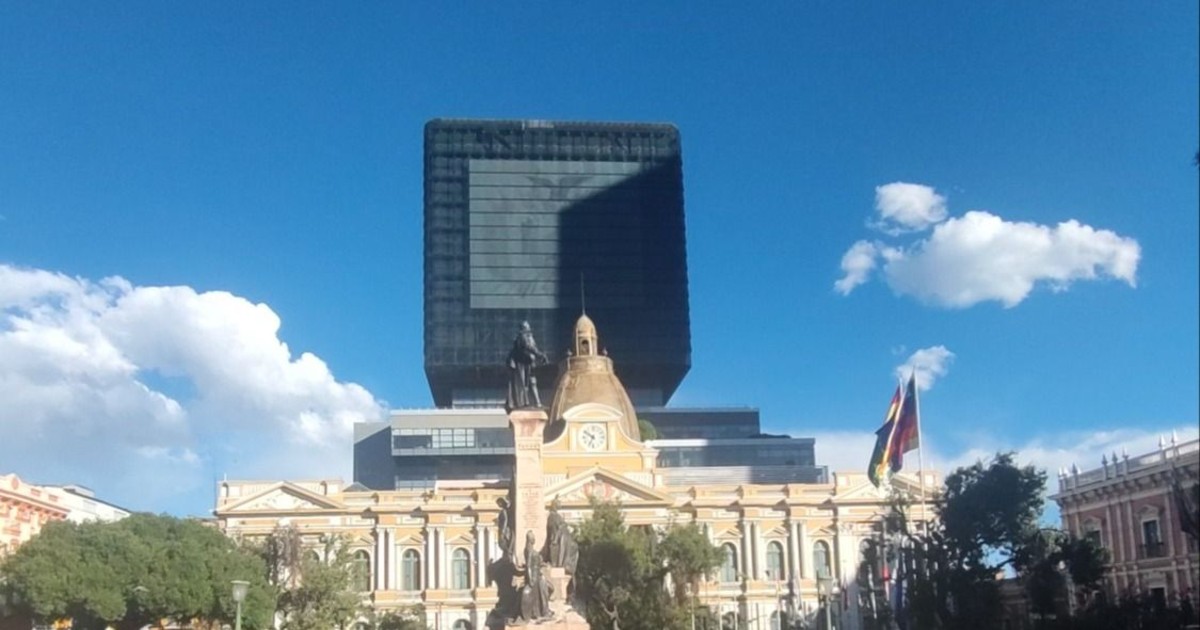 Senado y Diputados acuerdan 15 comisiones, reparto tensa al Congreso