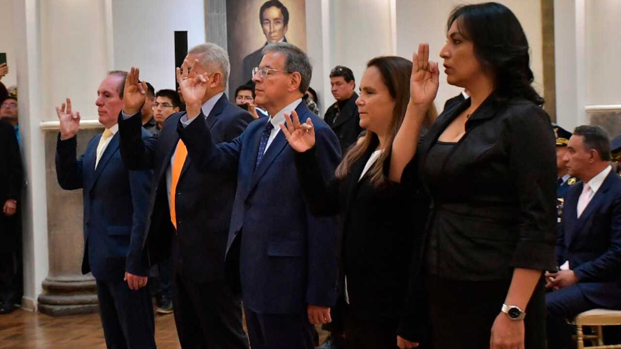 Alcalde anuncia desfalco millonario en municipio afectado