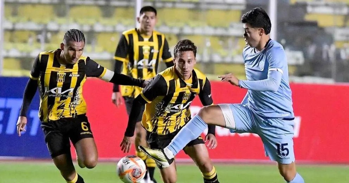 Tigre enfrenta a Aurora en Cochabamba Tigre enfrenta a Aurora en Cochabamba