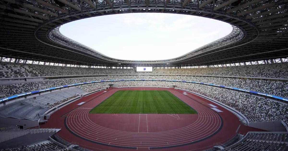 Bolivia recibe a Japón en estadio renovado