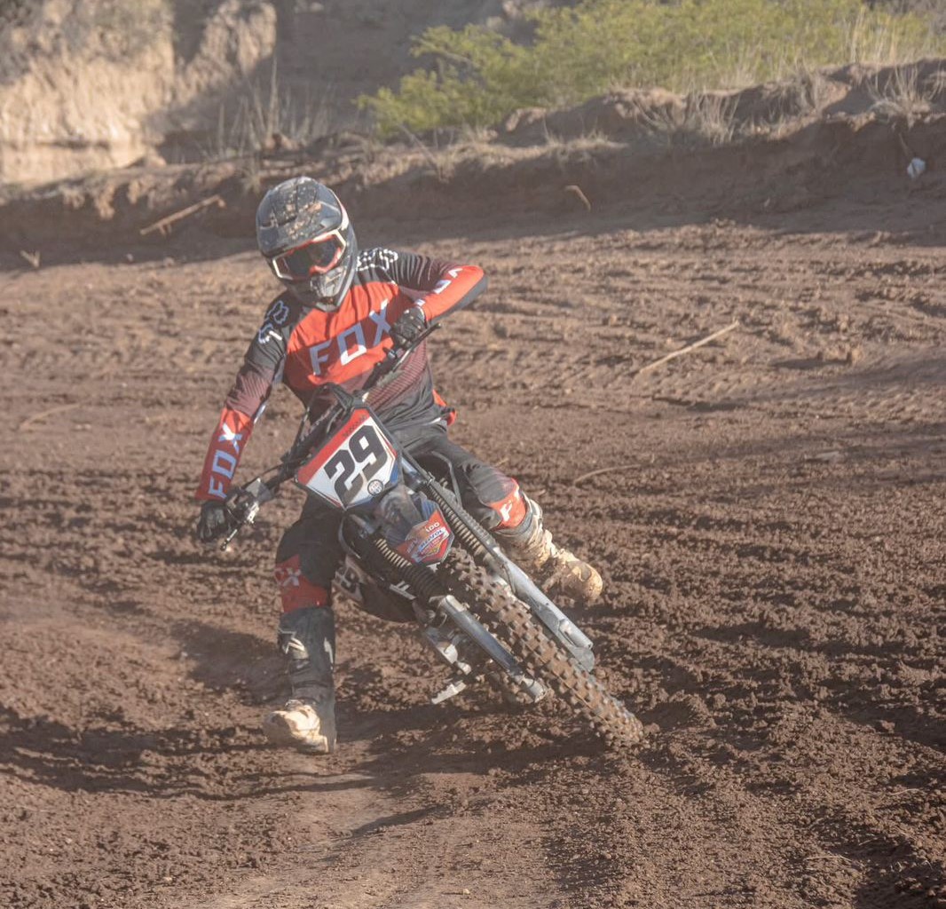 Valle acoge octava fecha nacional: pilotos desafían el circuito