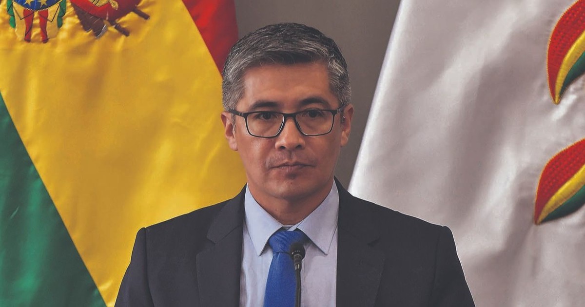 Gobierno fija plazos para revertir despilfarro y devolver dólares a ahorristas