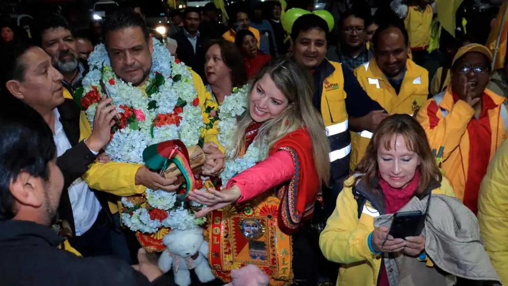 Revilla regresa a Bolivia tras cuatro años y confirma inocencia ante la justicia