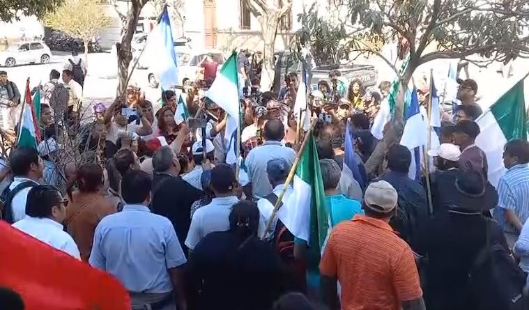 Fiscalía notifica a directiva de la Asamblea por denuncia contra ley del 45 por ciento