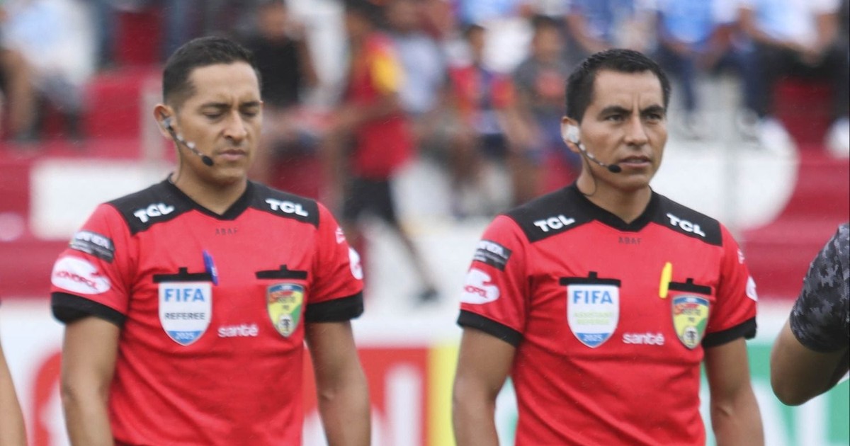 Jordy Alemán dirige el partido entre The Strongest y Always Ready en Tarija Jordy Alemán dirige el partido entre The Strongest y Always Ready en Tarija