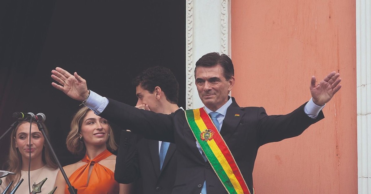 Rodrigo Paz impulsa reformas y enfrenta críticas tras un mes de gobierno en Quito