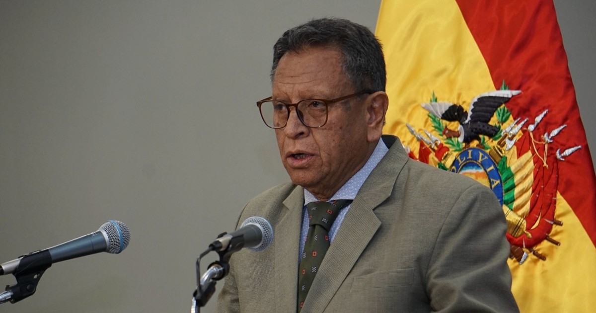 Marco Antonio Oviedo denuncia bancarrota en el Ministerio de Gobierno Marco Antonio Oviedo denuncia bancarrota en el Ministerio de Gobierno