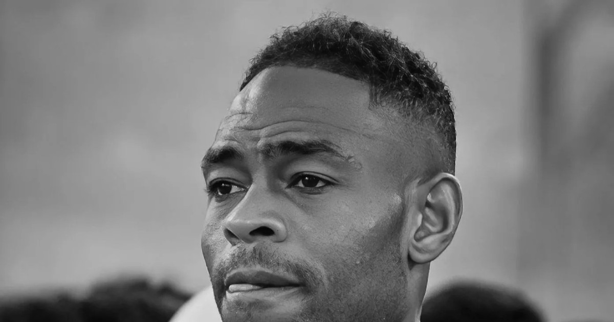 Enoumba advierte dudas sobre su renovación en Blooming por incumplimientos dirigenciales