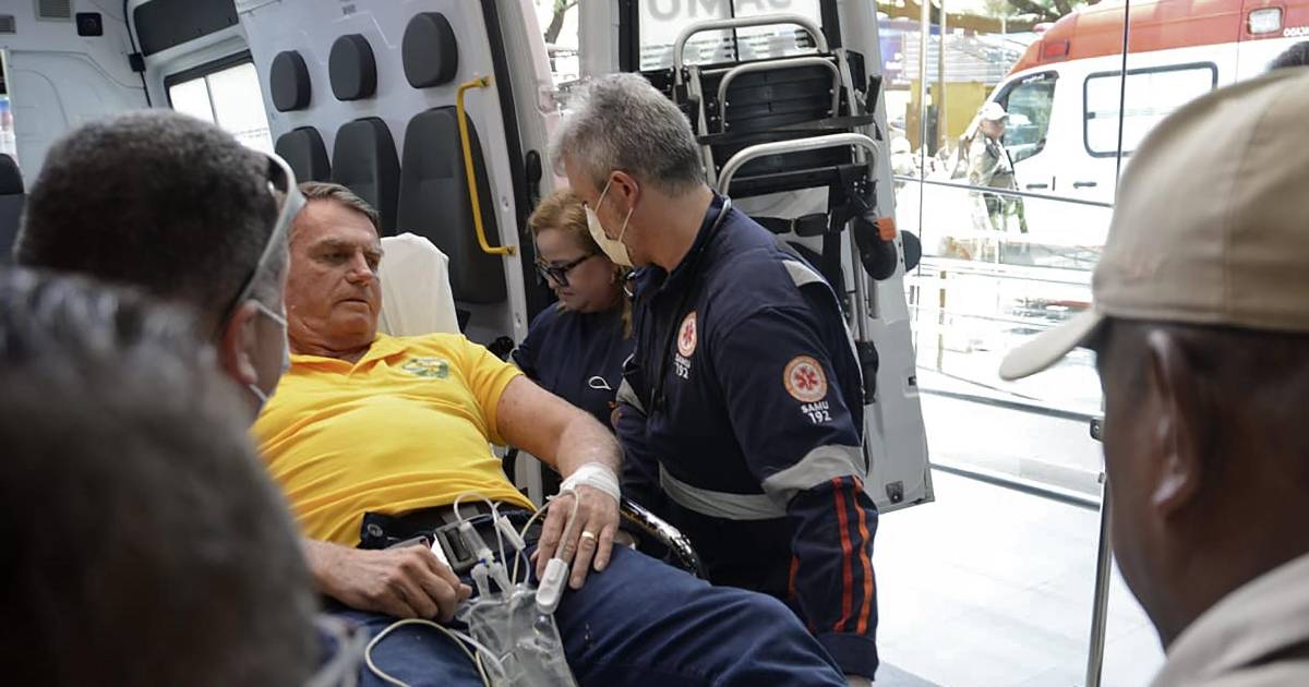 Bolsonaro abandona su reclusión en Brasilia para cirugía durante Navidad Bolsonaro abandona su reclusión en Brasilia para cirugía durante Navidad