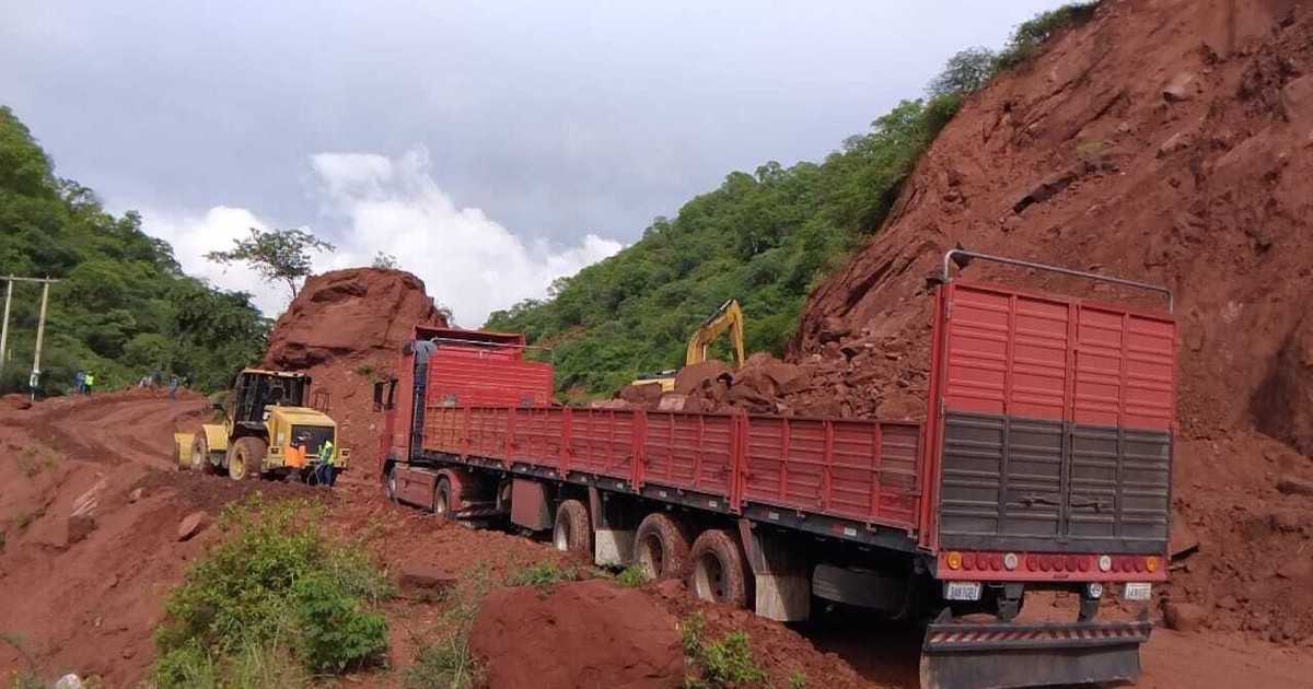 La ABC impulsa reparaciones en rutas Villamontes Tarija y Bermejo La Angostura
