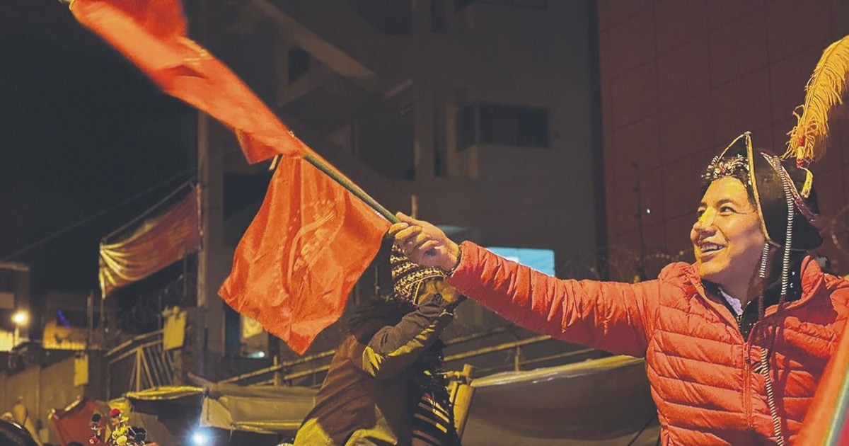 TSE revela lista oficial de 34618 postulantes para elecciones el 5 de enero