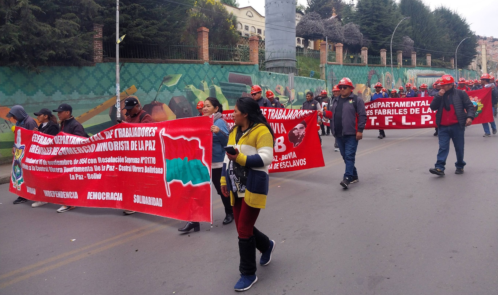 Cocaleros del Chapare se suman a la COB y exigen pronunciamiento legislativo