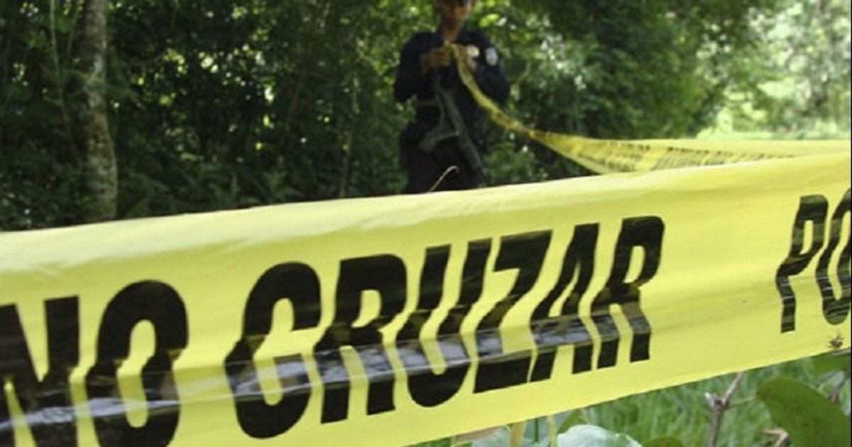 Policía de Cochabamba investiga doble asesinato con 18 disparos en víctimas