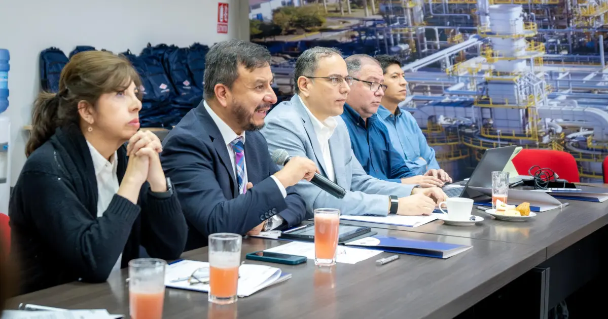 Gobierno anuncia reactivación del reglamento de precios de combustibles de 1997 Gobierno anuncia reactivación del reglamento de precios de combustibles de 1997