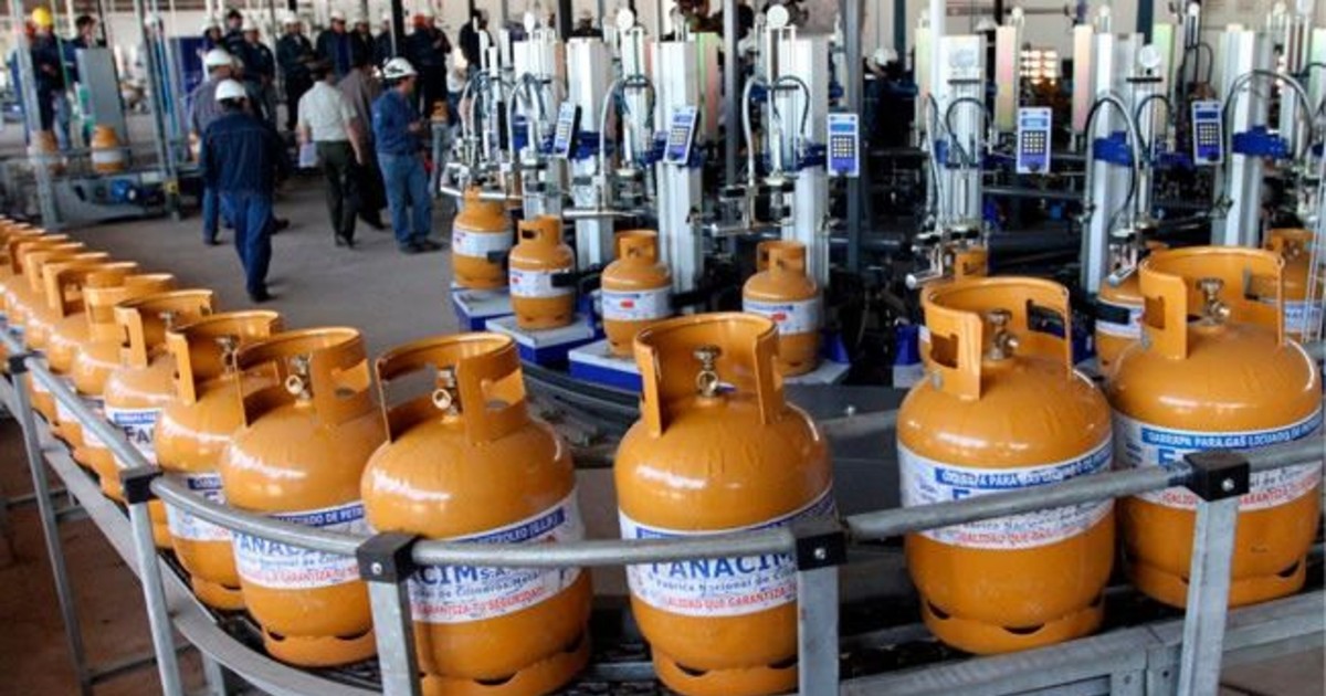 Brasil autoriza a Petrobras importar mayor volumen de gas natural de Bolivia