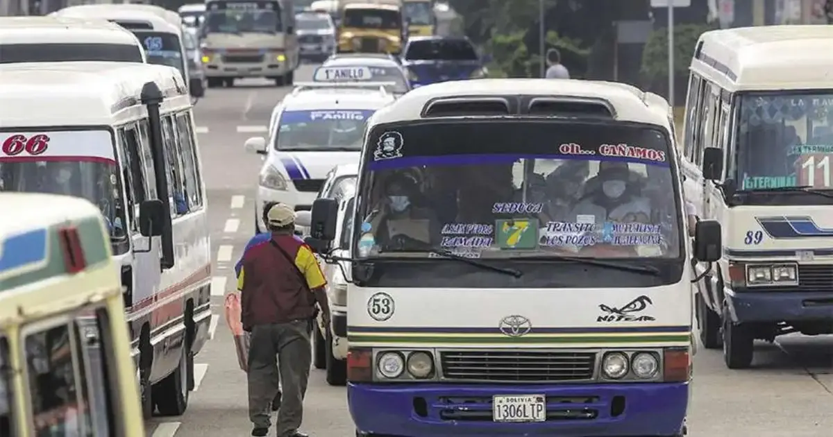 Comisión Mixta del Concejo analiza en Santa Cruz tarifa del transporte público