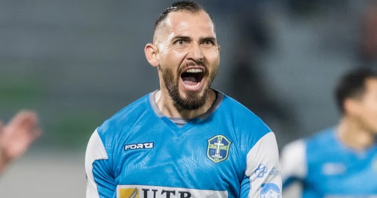 René Barbosa explica en Santa Cruz por qué no se incorporó a Blooming