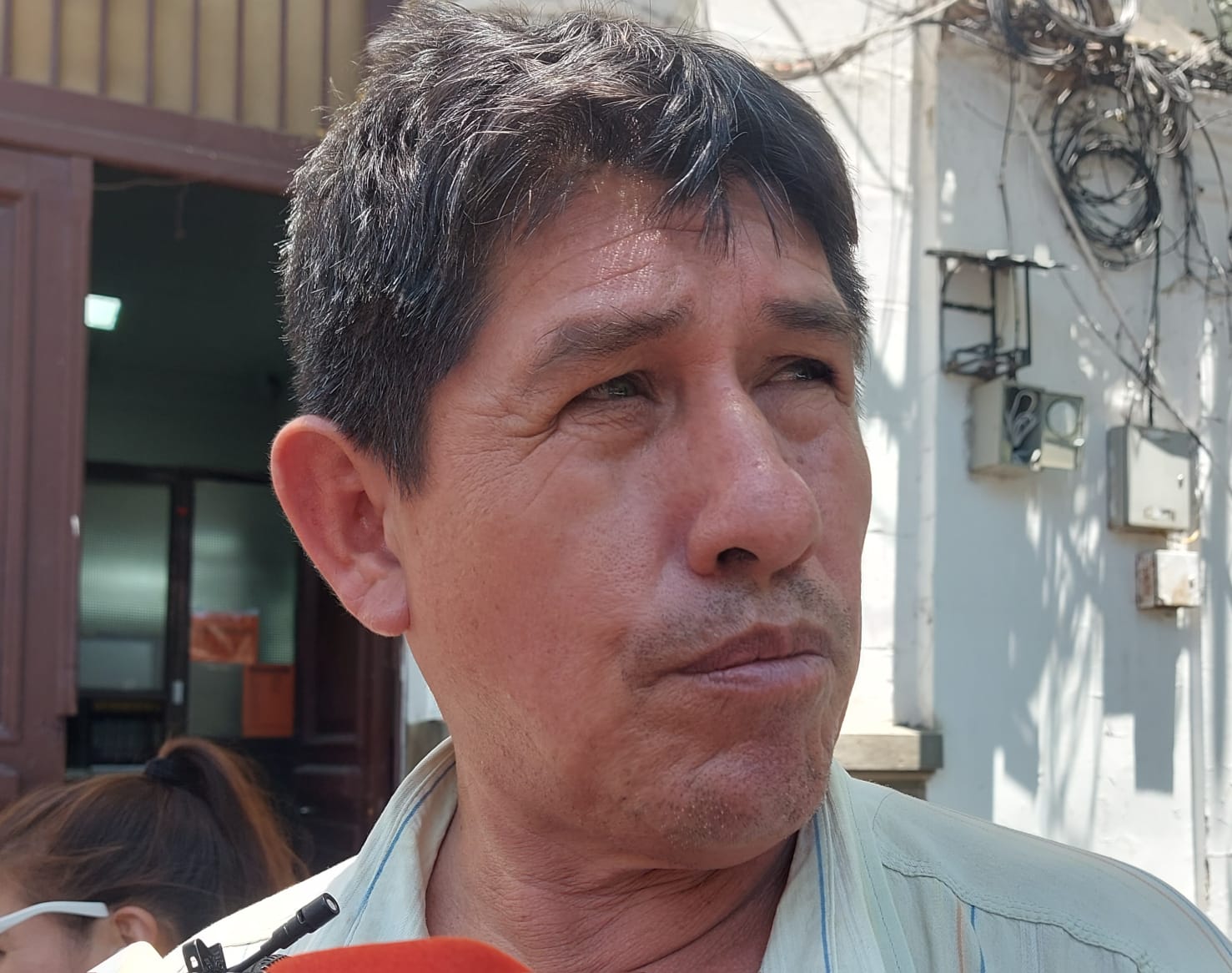 Gobierno departamental de Santa Cruz confirma impago a empleados por dos meses