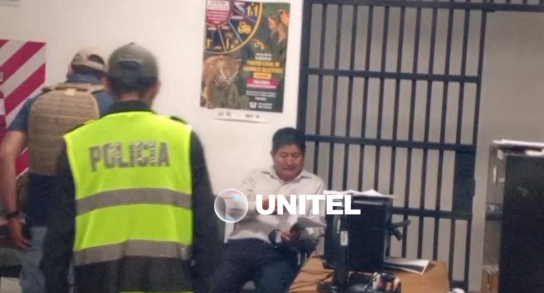 Exministro Montaño responde acusación por daño económico de 2.5 millones de dólares