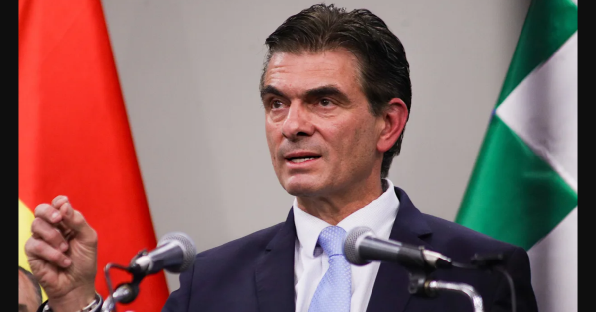 Presidente Paz impulsa oficina virtual con Decreto Supremo 5519 en Bolivia