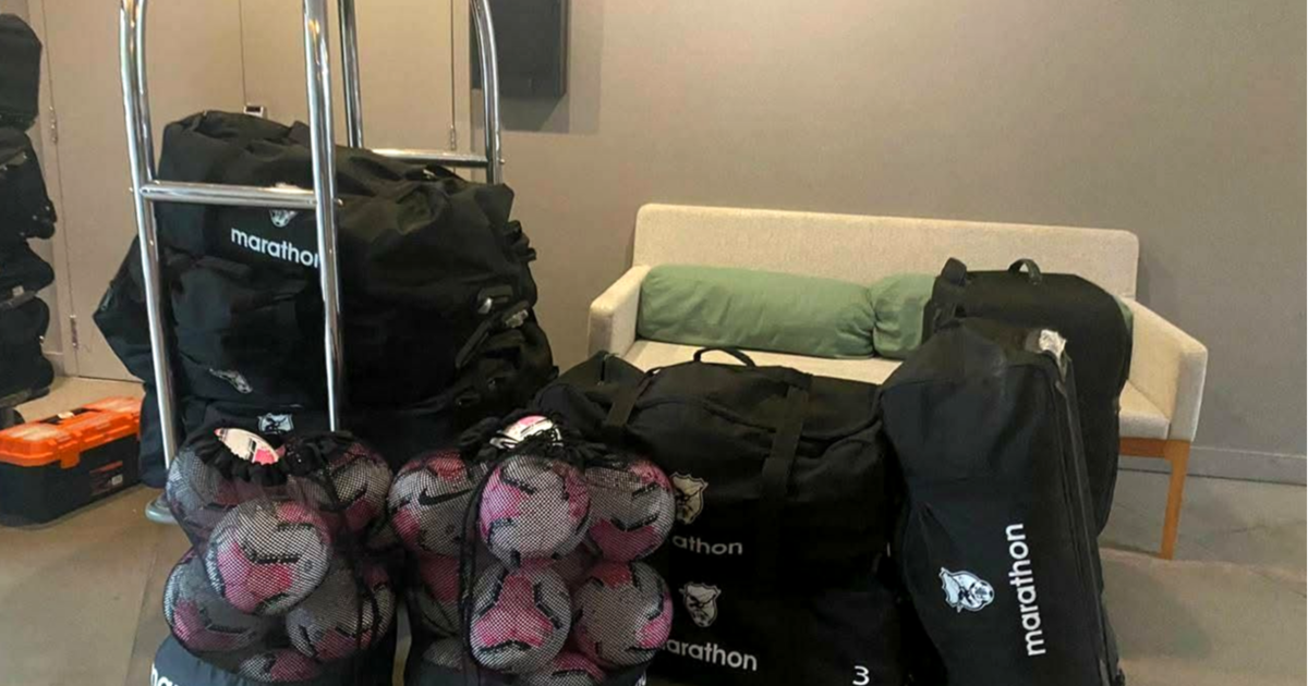 La Verde envía 500 kilos de equipamiento deportivo a Tarija para torneo