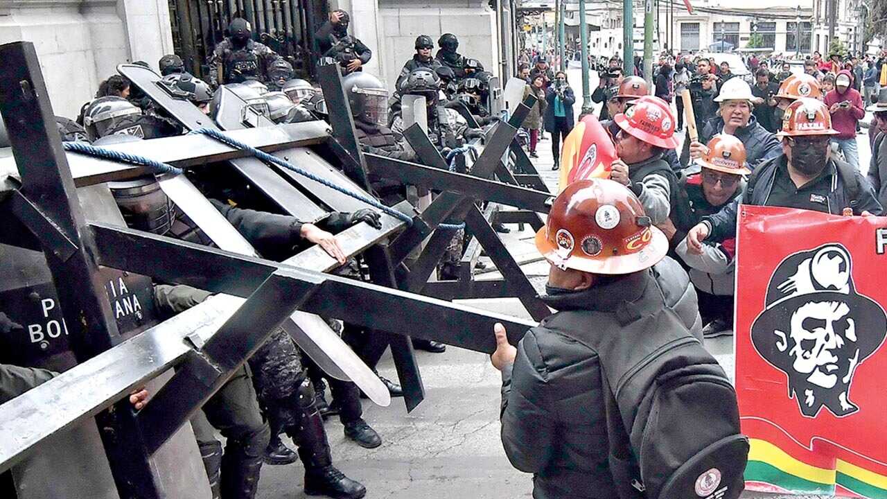 Gobierno respalda ley antibloqueo y confirma respeto al derecho a la protesta en Bolivia