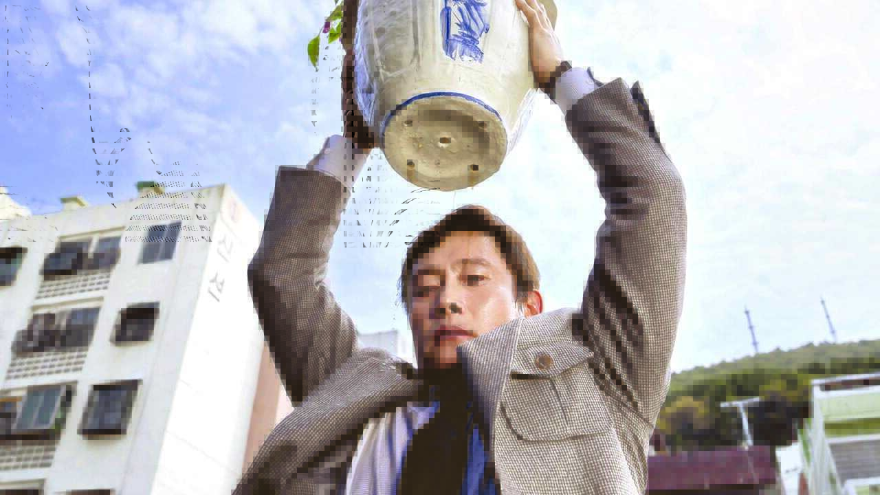 Cines locales exhiben filme coreano No hay otra opción y atraen público