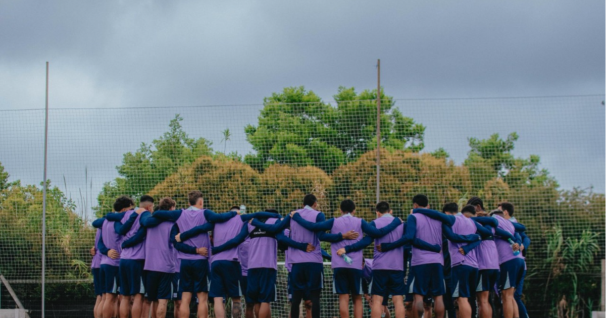 Barra brava de Alianza Lima irrumpe en entrenamiento y genera alerta en club