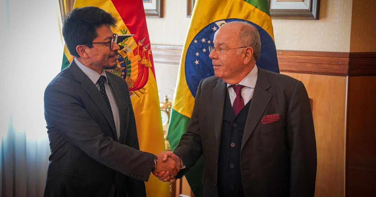 Canciller advierte dificultad para revertir 20 años de política exterior cerrada