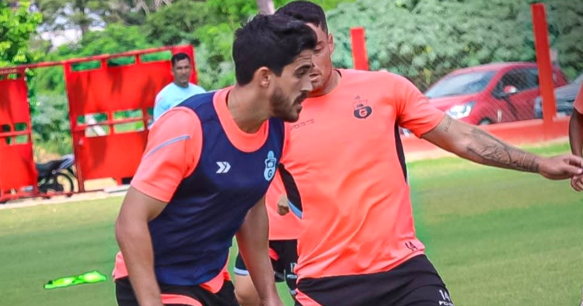 Oriente Petrolero y Guabirá disputan partido a puertas cerradas en Santa Cruz