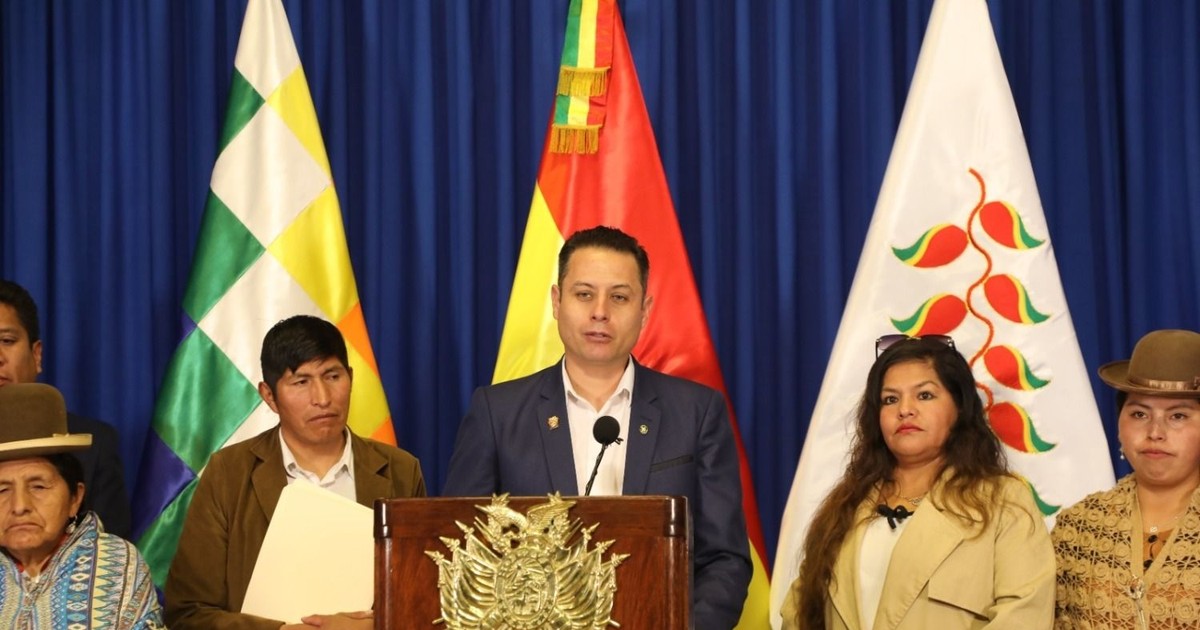 Vicepresidente Lara impulsa cinco proyectos de ley y elimina inspección técnica vehicular