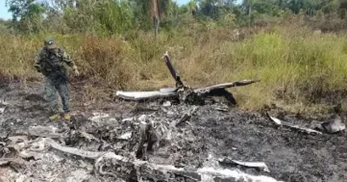 Reportan muerte de hombre vinculado a avioneta boliviana incinerada en Paraguay Reportan muerte de hombre vinculado a avioneta boliviana incinerada en Paraguay