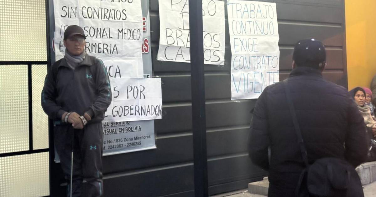 Instituto Nacional de Oftalmología en La Paz retoma atención tras paro por recontratación