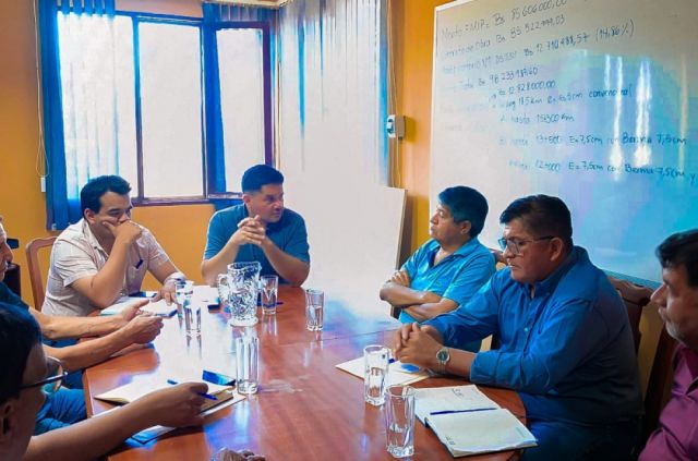 ABC y Ministerio de Transporte coordinan inspección de caminos en Bolivia ABC y Ministerio de Transporte coordinan inspección de caminos en Bolivia