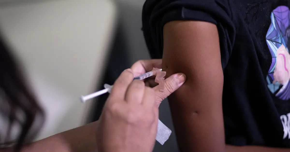 Sedes de Santa Cruz pide al Gobierno comprar vacunas contra dengue y chikungunya