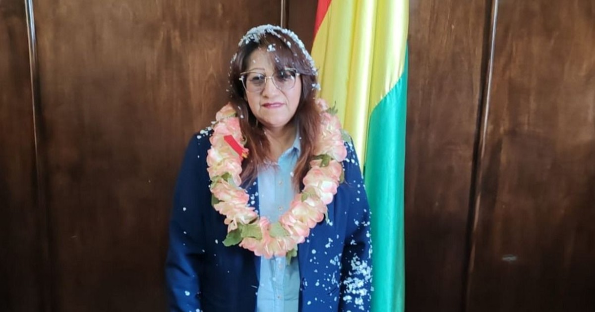 El Concejo de Potosí elige a Josefina Cruz como nueva alcaldesa