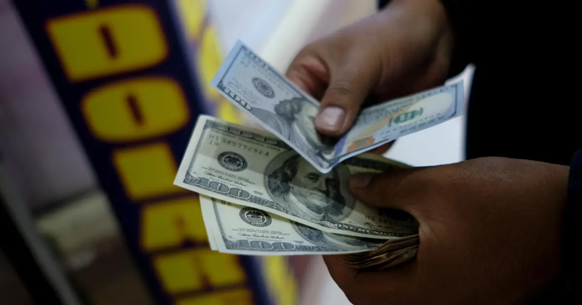 Dólar referencial alcanza su valor más alto desde inicio de publicación en Bolivia Dólar referencial alcanza su valor más alto desde inicio de publicación en Bolivia