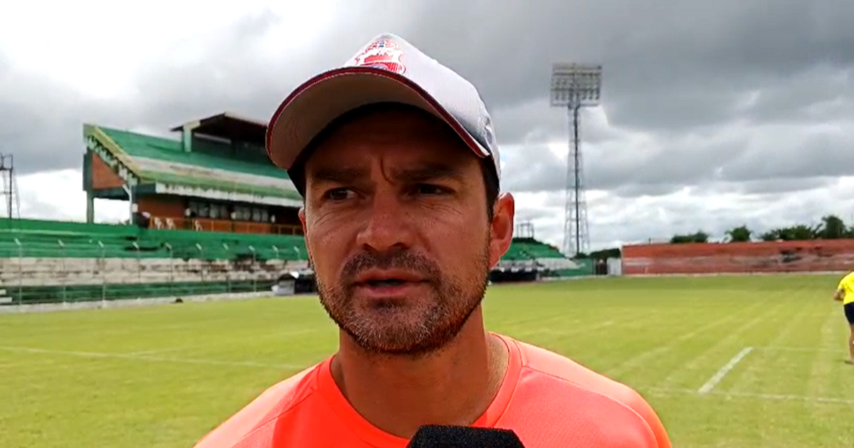 Joaquín Monasterio califica de positivo el amistoso ante Oriente en La Paz Joaquín Monasterio califica de positivo el amistoso ante Oriente en La Paz