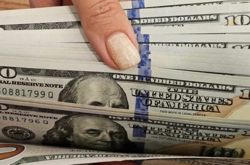 Bolivia advierte sobre límite de endeudamiento tras nuevos préstamos internacionales Bolivia advierte sobre límite de endeudamiento tras nuevos préstamos internacionales