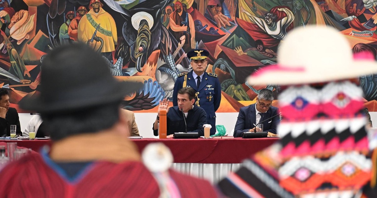 Bartolinas y Tupac Katari coordinan con Paz y marcan nuevo escenario político en Bolivia Bartolinas y Tupac Katari coordinan con Paz y marcan nuevo escenario político en Bolivia