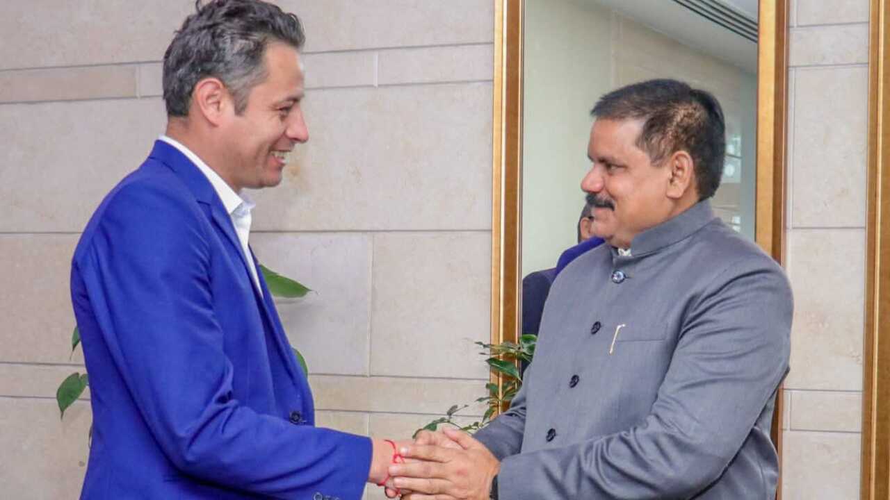 Lara participa en cumbre de inteligencia artificial en Nueva Delhi India Lara participa en cumbre de inteligencia artificial en Nueva Delhi India