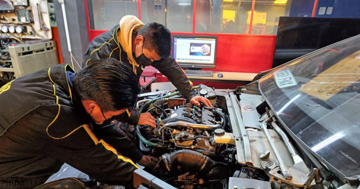 Talleres mecánicos en La Paz confirman citas para marzo ante alta demanda y escasez de repuestos