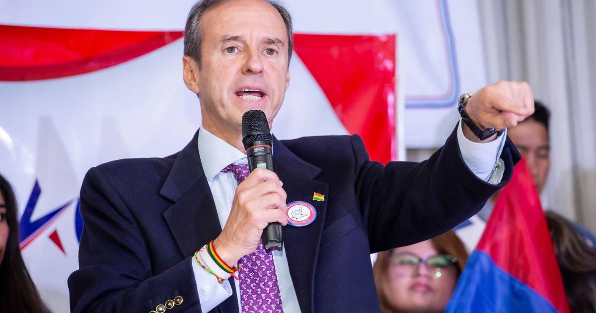 Tuto anuncia que Bolivia no aprueba ley económica tras 100 días de gobierno