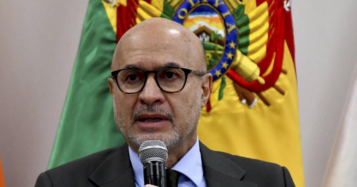 Lupo revela drenaje de 8 mil millones en empresas públicas y 340 denuncias de corrupción Lupo revela drenaje de 8 mil millones en empresas públicas y 340 denuncias de corrupción