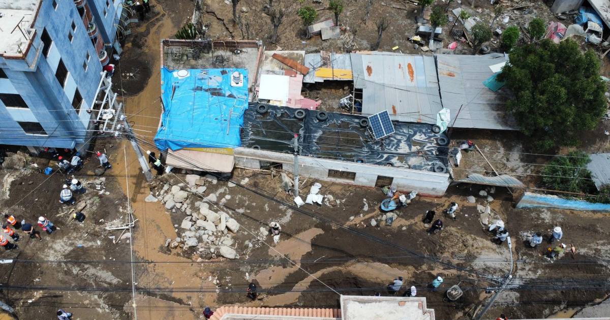 Lluvias en sur de Perú causan 2 muertos 2 desaparecidos y daños materiales Lluvias en sur de Perú causan 2 muertos 2 desaparecidos y daños materiales